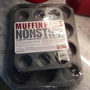Non-stick Muffin & Cupcake Pans